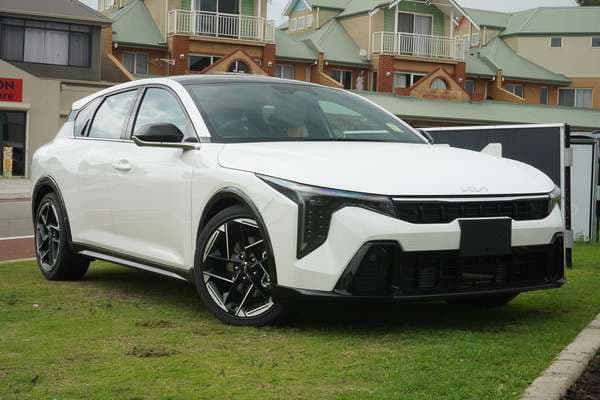 2026 Kia K4